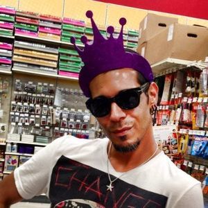 Meet your Posher, Jj